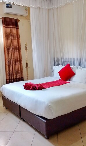 Deluxe Villa, Balcony | Desk, laptop workspace, blackout drapes, free WiFi - Elboran Resort and spa (Isiolo)