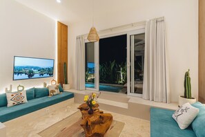 Deluxe-Villa, Blick auf den Innenhof | Wohnbereich