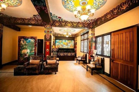 Recepción. Kun Dau Residency