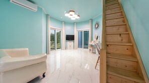 Basic Room, 1 Bedroom (Mint (Windmill Building)) | 1 bedroom, free WiFi - Gapyeong Windmill Pension (Gapyeong)