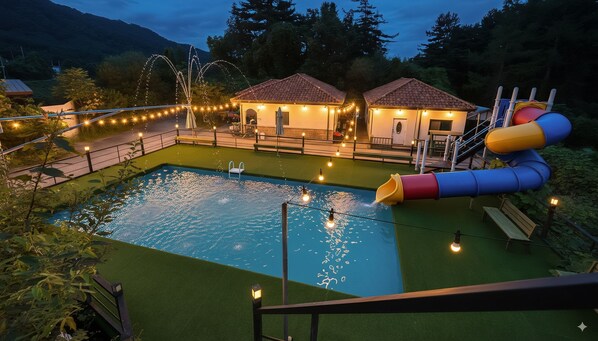 Exterior - Gapyeong Windmill Pension (Gapyeong)