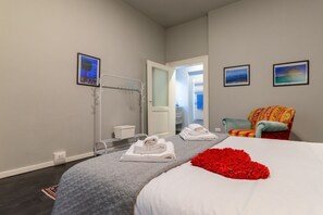 1 bedroom, WiFi, bed sheets