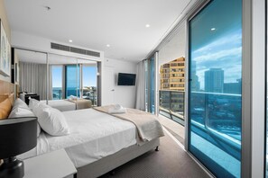 2 chambres, fer et planche à repasser, Wi-Fi gratuit, draps fournis