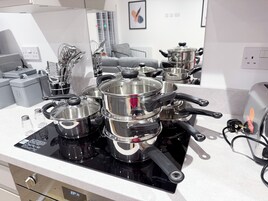 Apartment, 1 Bedroom (The Old Bank Apartments 6) | Room amenity