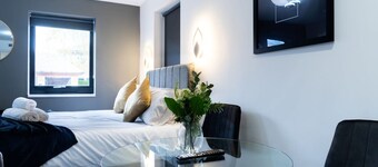 Midsummer Studios and Apartments