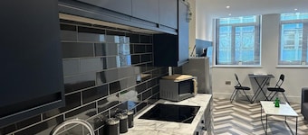 Kings Gate House Apartments