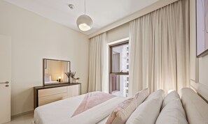 1 chambre, rideaux occultants, chambres insonorisées