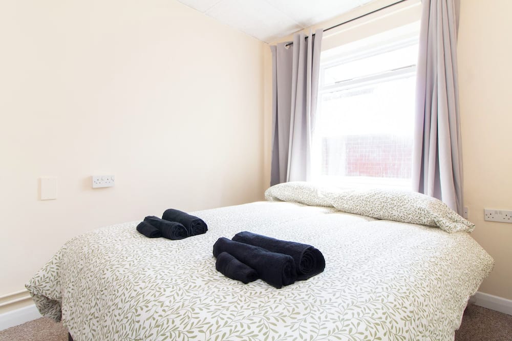 Brookvale Guest House Room 5 - Burridge