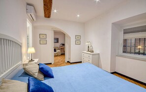2 chambres, fer et planche à repasser, Wi-Fi gratuit
