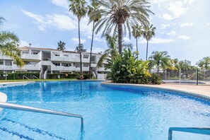 Outdoor pool - 134 - Stylish Modern Apartment with Pool next to Golf Course, Mijas Golf (AN)