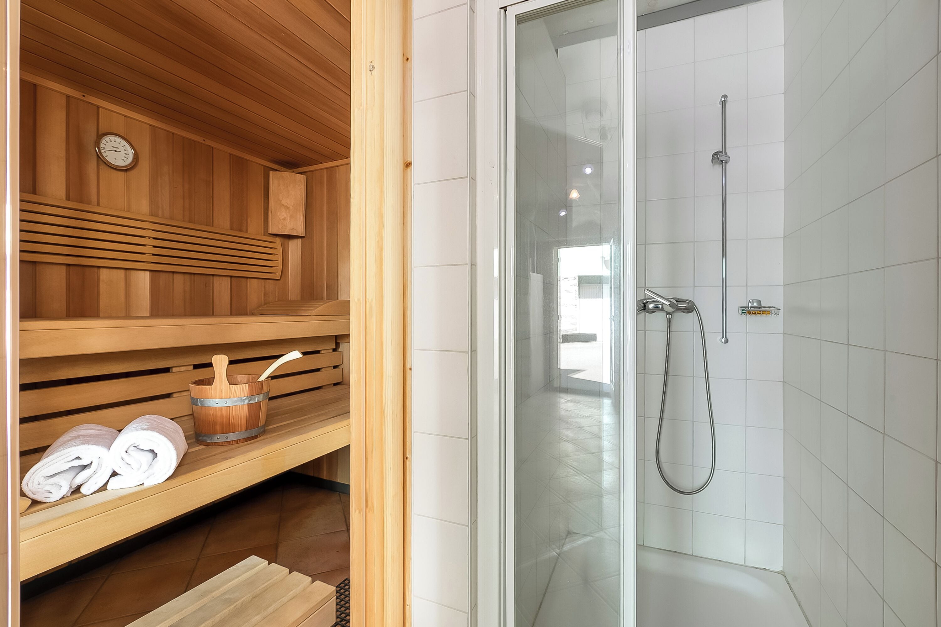 Familienapartment, Mehrere Schlafzimmer, 2 Bäder, Bergseite (Casa Andy 2 Val Lavizzara) | Sauna