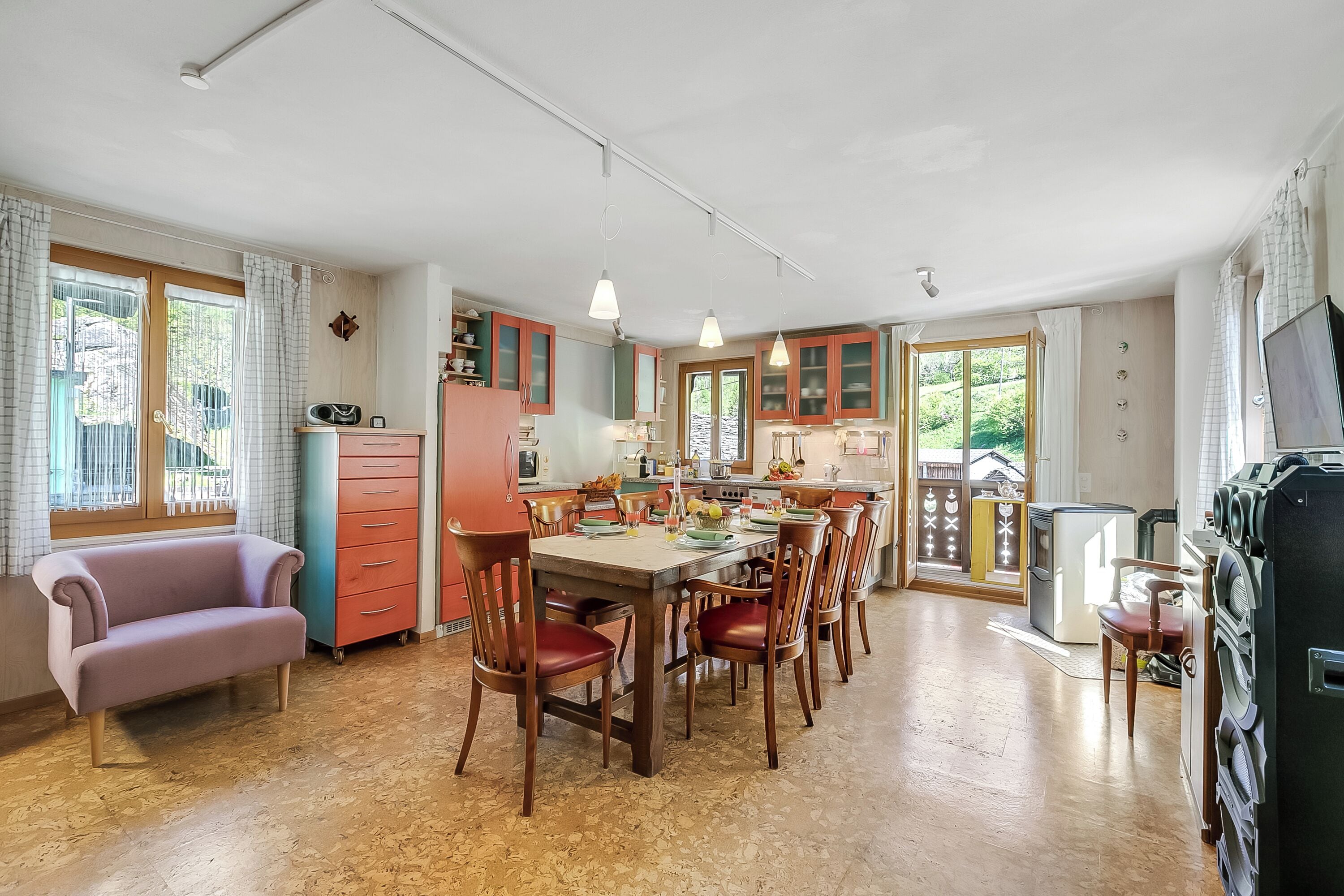 Familienapartment, Mehrere Schlafzimmer, 2 Bäder, Bergseite (Casa Andy 2 Val Lavizzara) | Speisen