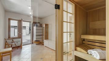 Familienapartment, Mehrere Schlafzimmer, 2 Bäder, Bergseite (Casa Andy 2 Val Lavizzara) | Sauna