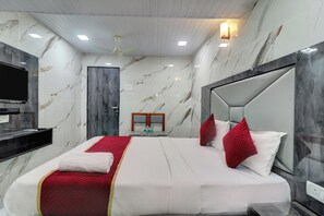 Deluxe Room | Free WiFi