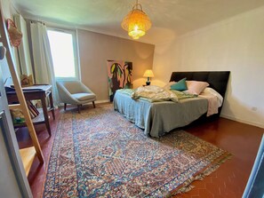 3 camere, ferro/asse da stiro, Wi-Fi gratuito, lenzuola