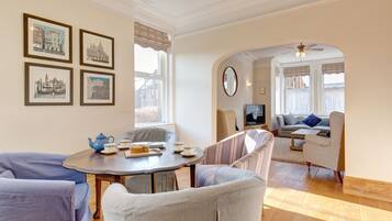 TV connectée, cheminée