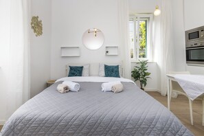 1 chambre, fer et planche à repasser, Wi-Fi, draps fournis