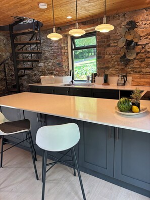 Interior - Charming Newly Renovated Barnhouse in the heart of Enniskerry (Kilmacanoge)
