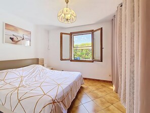 2 bedrooms, free WiFi