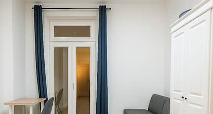 Apartment Leipzig center - up to 5 pers., parking space