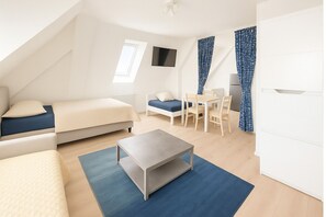 2 bedrooms, WiFi, bed sheets - Apartment Delitzsch DG - 4 pers., kitchen (Delitzsch)