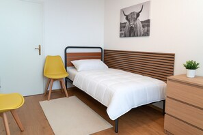 3 bedrooms, WiFi, bed sheets