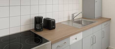 Fridge, cookware/dishes/utensils