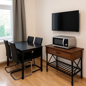 Dining - Apartment Delitzsch ground floor - 4 pers., garden (Delitzsch)
