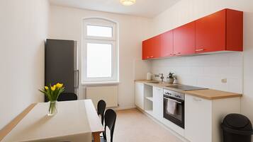 Mikrowelle, Kochgeschirr/Geschirr/Besteck