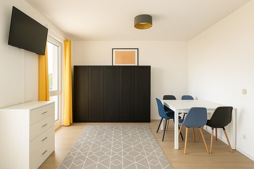 Apartment Halle Neustadt – 2 Zimmer