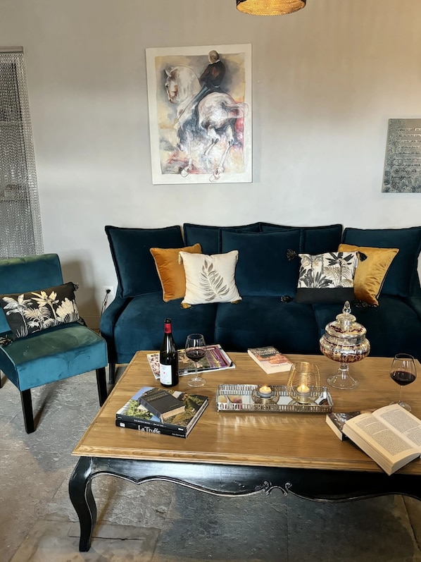 Deluxe Double Room, Mountain View | Wi-fi percuma, cadar katil 