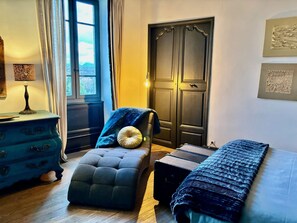 Classic Double Room, Mountain View | Wi-fi percuma, cadar katil 