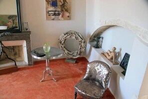 Family Double Room, Mountain View | Wi-fi percuma, cadar katil 