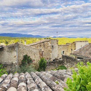 Pemandangan dari hartanah