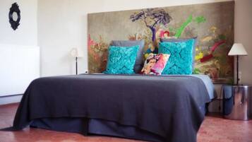 Chambre Double Familiale, vue montagne | Wi-Fi gratuit, draps fournis