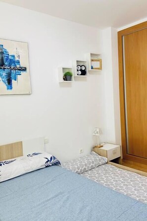 2 habitaciones, wifi gratis y ropa de cama