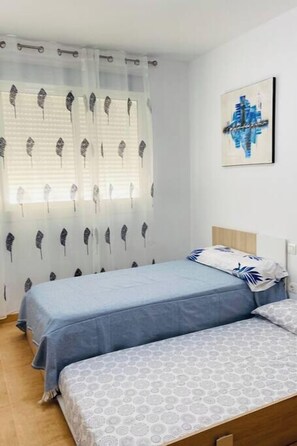 2 bedrooms, free WiFi, bed sheets