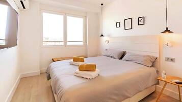 1 bedroom, iron/ironing board, Internet, bed sheets