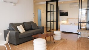 Interior - Lucia Nogalera - Bright, renovated, spacious flat (Torremolinos)