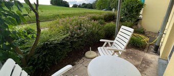 With dog! - Apartment with garden view