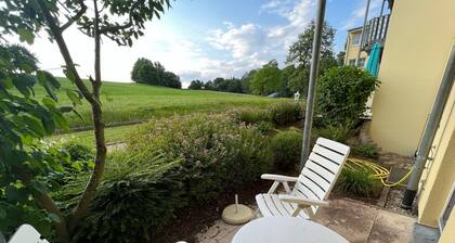 With dog! - Apartment with garden view