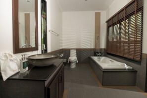 Deluxe Villa, 1 Bedroom, Pool View | Bathroom | Free toiletries, hair dryer, bidet, towels