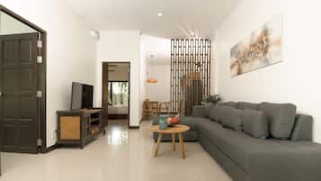 豪華別墅, 2 間臥室, 泳池景 | 客廳 | 55 吋平面電視連有線電視頻道