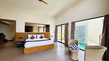 Luxury Room, Private Pool, Pool View