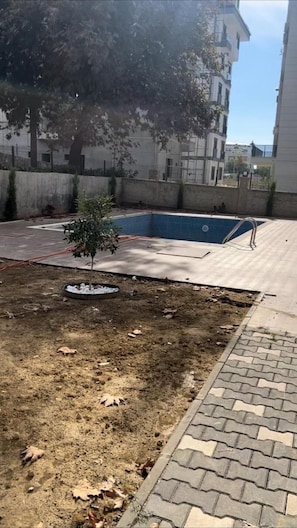 حمام سباحة