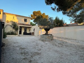 Extérieur