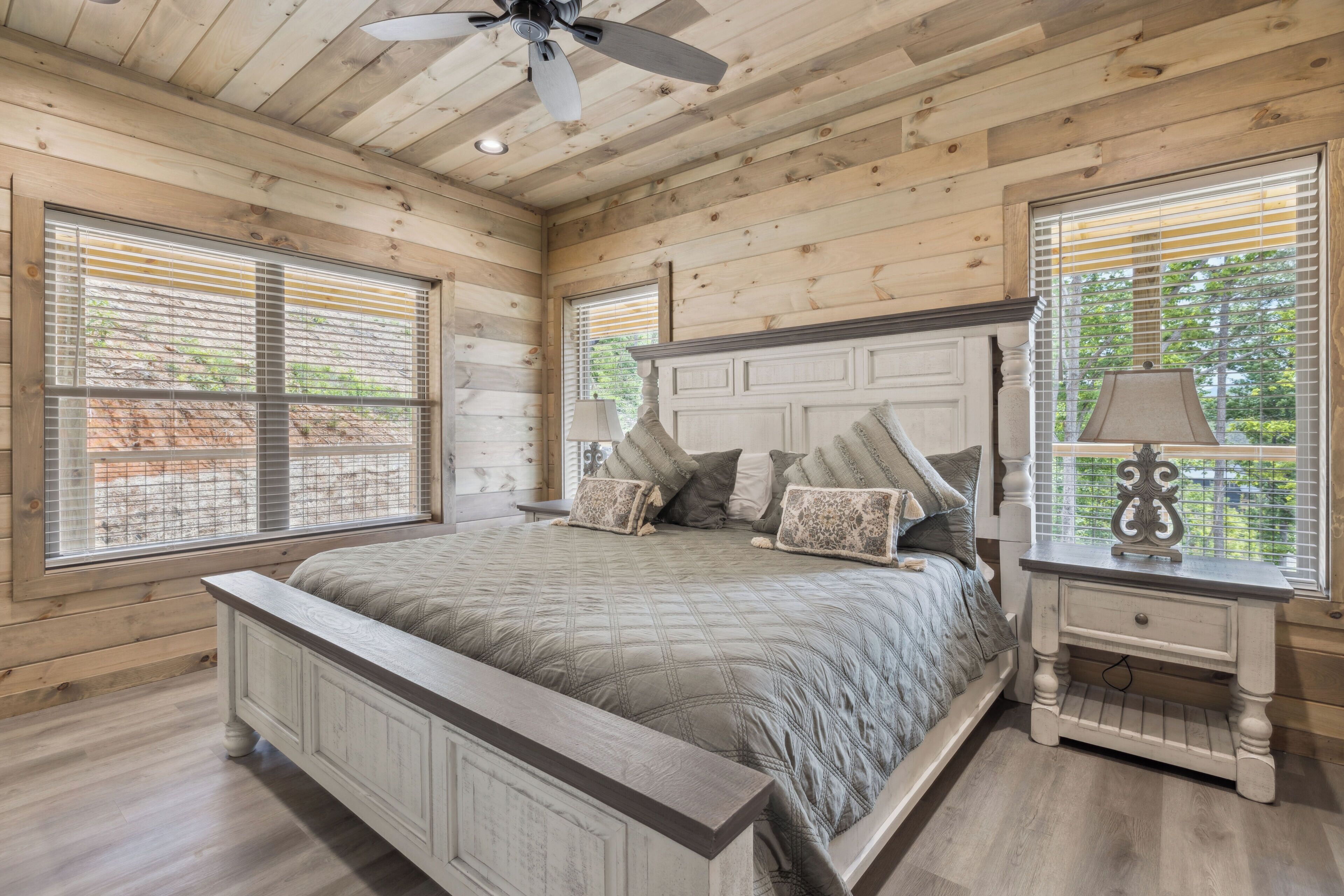 3 habitaciones, tabla de planchar con plancha y wifi gratis 