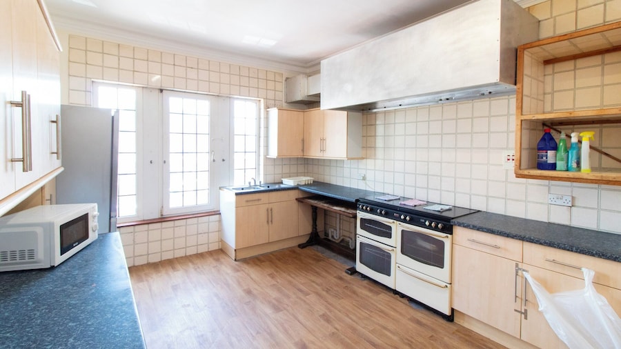 Brookvale Guest House Room 12