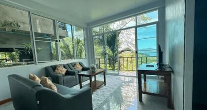 Charming 2-bedroom house with awesome Patong Sea view and City view