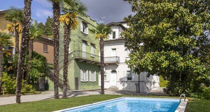 Beautiful apartment for 4 people with A/C, pool and TV